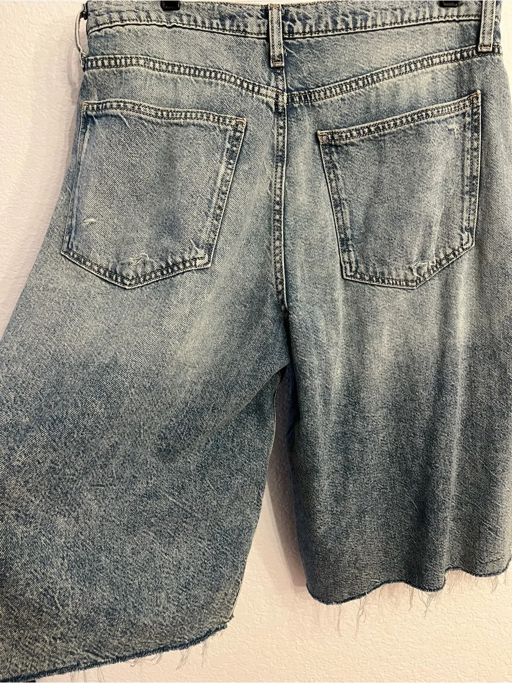 10 LOW RISE BAGGY DENIM ARIZONA DENIM SHORTS